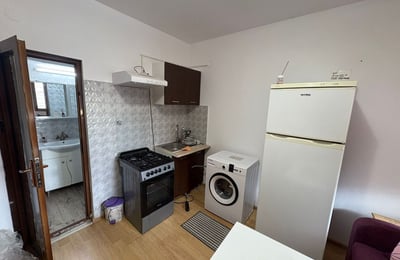Rent of cozy, furnished 2-room apartments, 58 m², Constanța, Romania